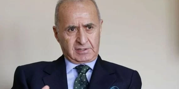 Hikmet Çetin Hastaneye Kaldırıldı!