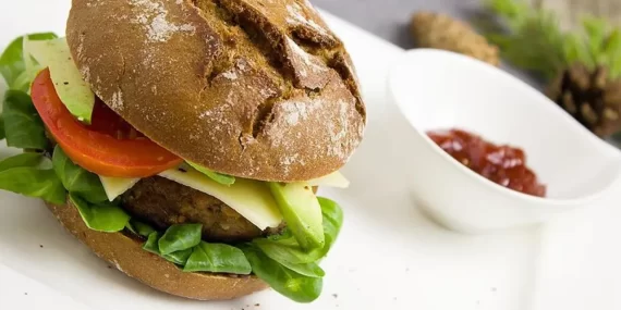 Avrupa Birliği’nde Vejetaryen Burgeri Tartışması!