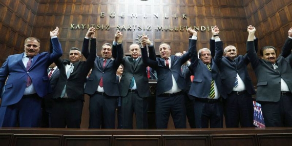 AKP’YE GEÇEN BELEDİYE SAYISI 59’A ULAŞTI! 100’E ÇIKABİLİR