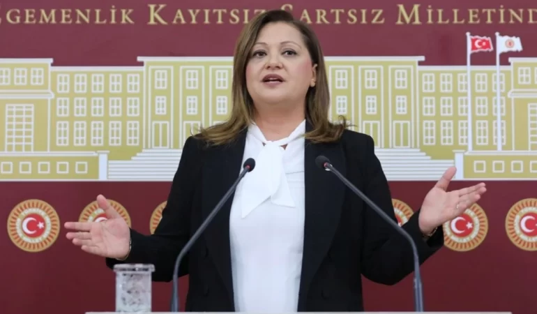 Burcu Köksal’dan AKP’ye Geçeceği İddialarına Sert ve Net Yanıt