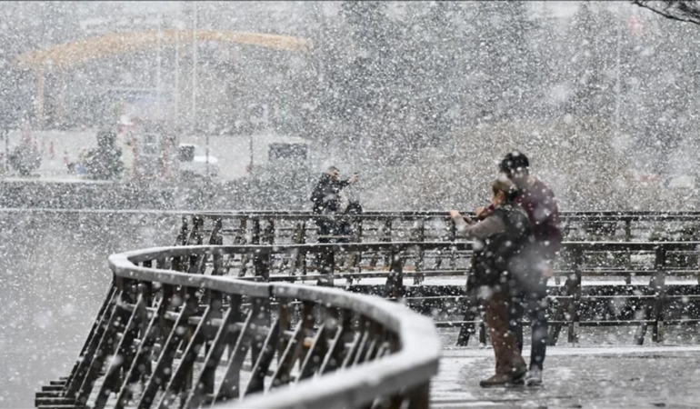 İstanbul’da Kar Alarmı: AKOM Tarih Açıkladı