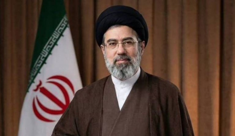 İran lideri Hamaney, ölümcül saldırıdan mucizevi şekilde kurtuldu