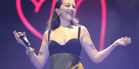Melike Şahin Grammy Yolunda: “Akkor” Albümüyle Uluslararası Arenaya Damga Vuruyor