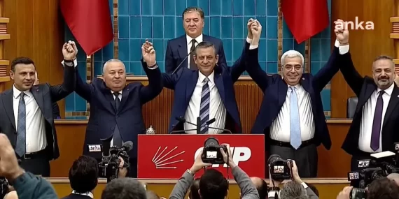 Cemal Enginyurt ve Salih Uzun CHP’ye Katıldı
