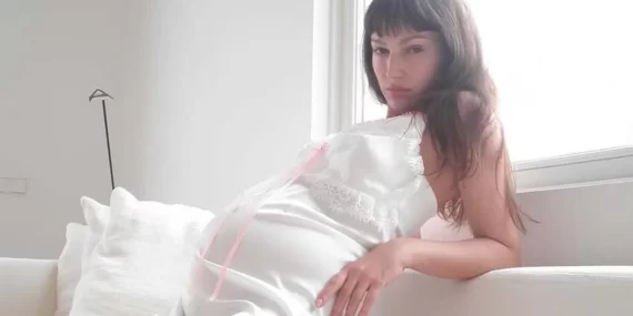 ÚRSULA CORBERÓ VE CHINO DARÍN İLK BEBEKLERİNİ BEKLİYOR!