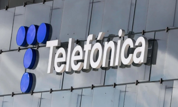 İSPANYA’DA TÜM MOBİL ŞEBEKELER ÇÖKTÜ