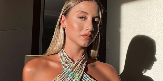 Aleyna Kalaycıoğlu’ndan Hastane Odasından Paylaşım