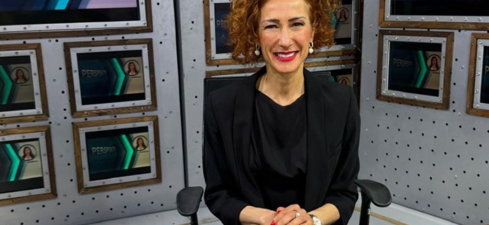 Blue And White Modern Business Background Your Story - 1