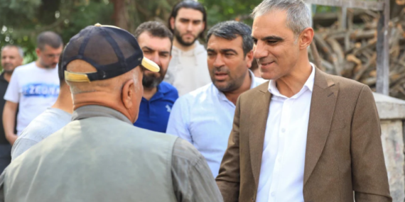 DEM Partili Kayapınar Belediye Başkanı Cengiz Dündar Gözaltına Alındı