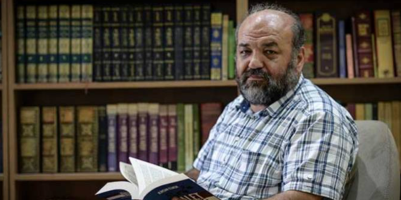 İlahiyatçı Recep İhsan Eliaçık’tan Çarpıcı Açıklama: “İçki İçmenin Cezası Yok!”