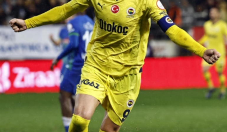 Fenerbahçe Son 2 Deplasmanda 2-0 Geriden Gelerek Galip Geldi