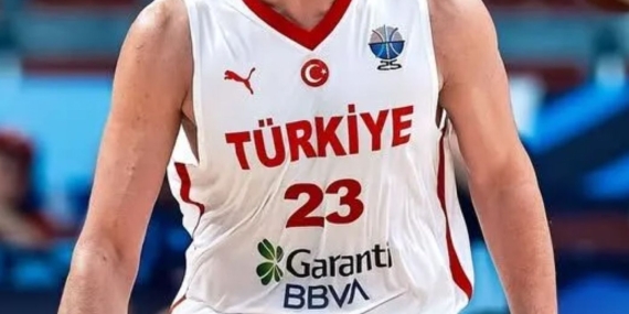 EUROBASKET 2025 YARI FİNALİ: 12 DEV ADAM’IN RAKİBİ YUNANİSTAN
