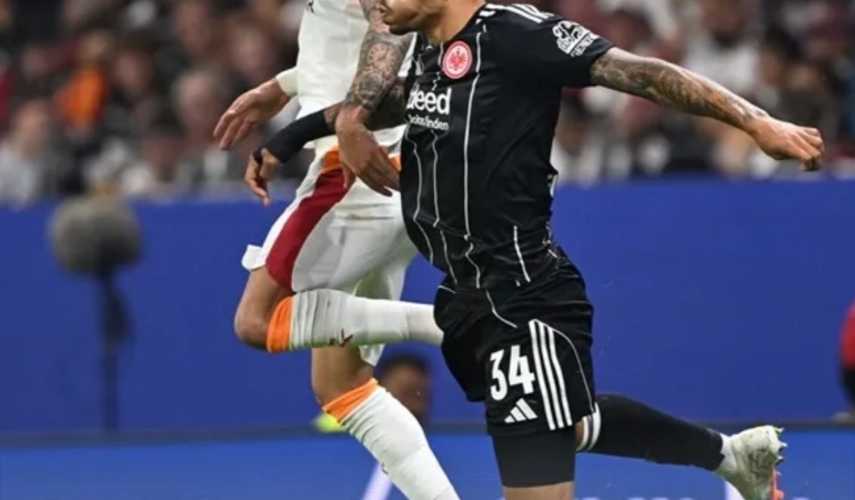 Galatasaray, Şampiyonlar Ligi’ne Eintracht Frankfurt Mağlubiyetiyle Başladı