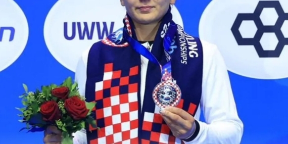 Dünya Güreş Şampiyonası’nda Nesrin Baş’tan Gurur Verici Madalya