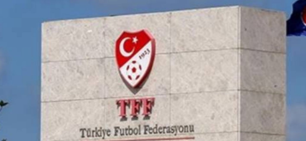 FENERBAHÇE’DE YENİ HOCA ARAYIŞI (2)