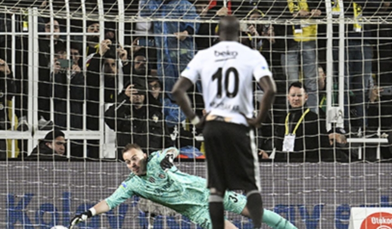 Derbide Nefes Kesen Son: Kazanan Beşiktaş