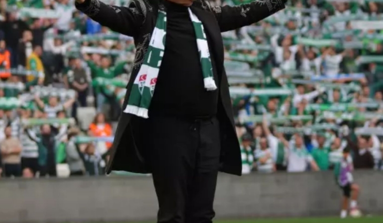 Bursaspor Tribünlerinde Gökhan Kırdar Coşkusu: “Cendere” Şovu