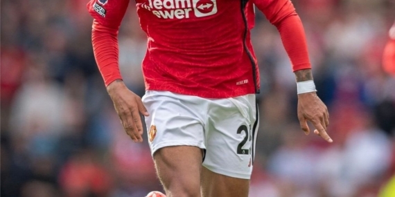 Manchester United, Jadon Sancho Defterini Kapatıyor: Yıldız Futbolcu Sezon Sonunda Serbest Kalıyor