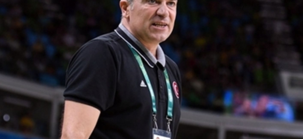 FENERBAHÇE’DE YENİ HOCA ARAYIŞI (3)