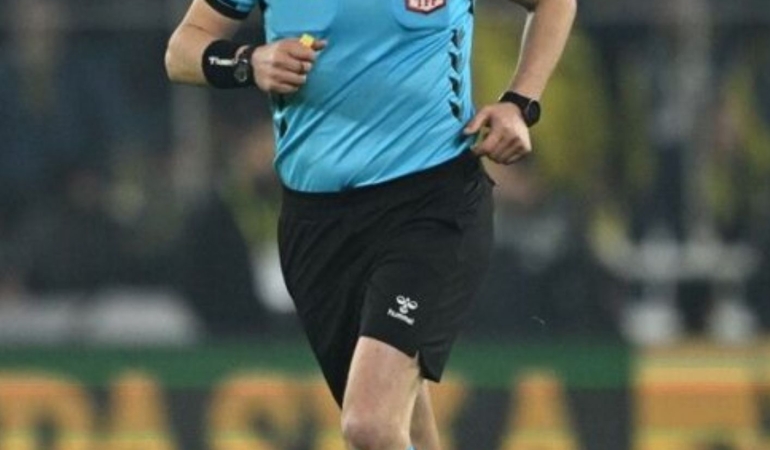 Derbiyi Yöneten Yasin Kol’a Tepkiler Büyüyor: Eski Hakemler ve Futbol Yorumcularından Sert Eleştiriler