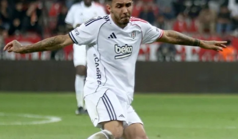 Beşiktaş, Kayserispor’u farklı geçti: 4-0