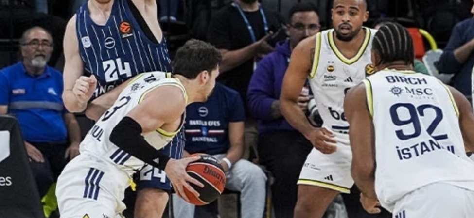 FENERBAHÇE’DE YENİ HOCA ARAYIŞI (33)