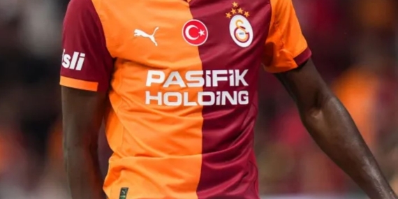 Okan Buruk, Osimhen’i Alanyaspor maçında riske etmeyecek