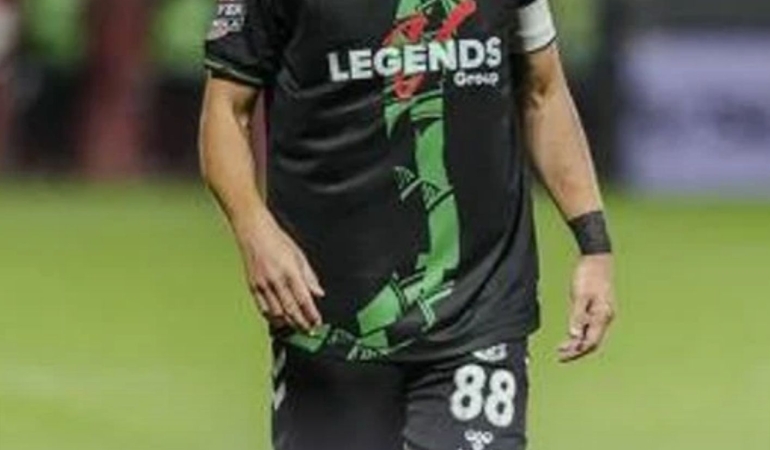 Sakaryaspor’da Caner Erkin’in Tokat Krizi: Kırmızı Kartla Oyun Dışı Kaldı