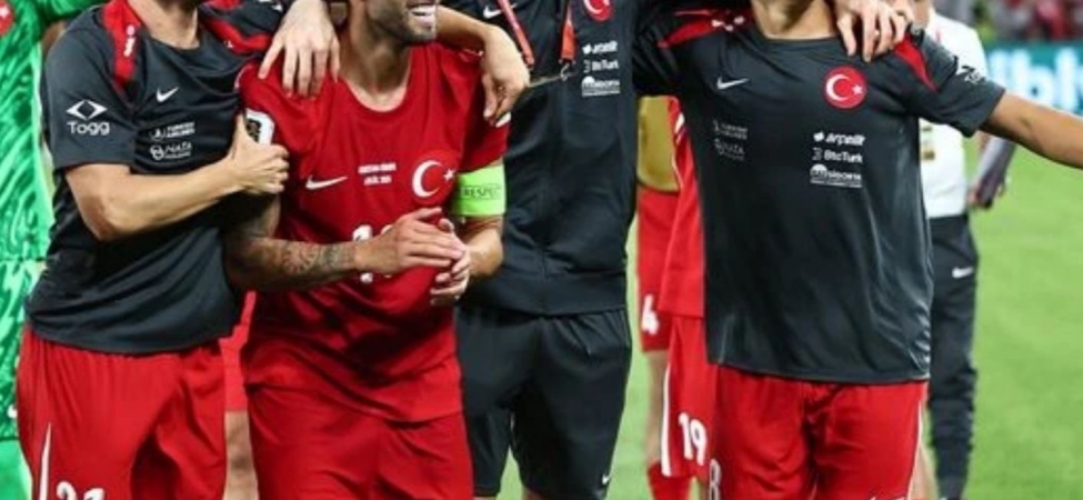 FENERBAHÇE’DE YENİ HOCA ARAYIŞI (4)