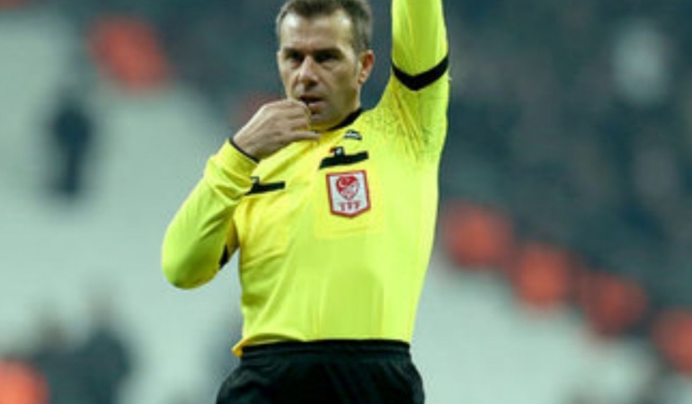 Bahis Skandalı Futbolu Sarstı: Üst Klasman 7 Hakemin Sezon Karnesi Ortaya Çıktı