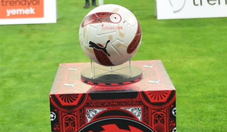 Süper Lig’de ara transferin son günü