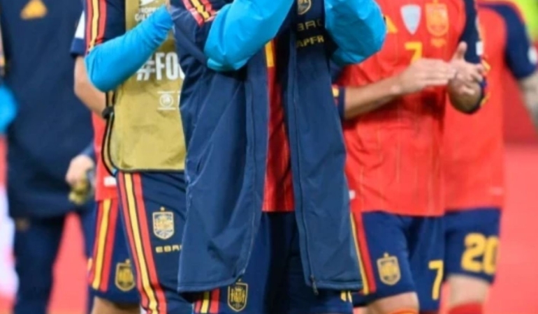 İspanyol Basını Türkiye Maçını Manşetlerine Taşıdı: Kıl Payı Kurtulduk