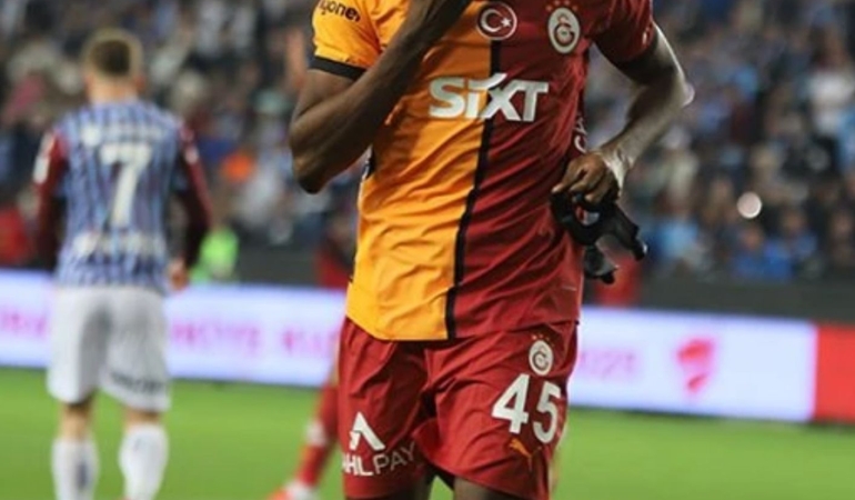 Victor Osimhen’in Sağlık Durumu Netleşti: Arka Adalesinde Zorlanma ve Kanama