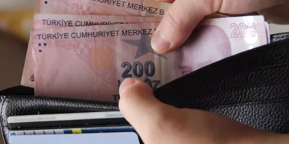 Kamu İşçileri İçin Son Zam Teklifi Yarın Açıklanıyor