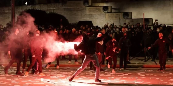 YUNANİSTAN’DA HÜKÜMETE GENSORU!