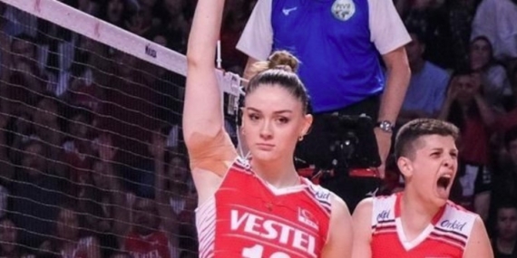 Zehra Güneş ve Ebrar Karakurt en zengin voleybolcular listesinde!
