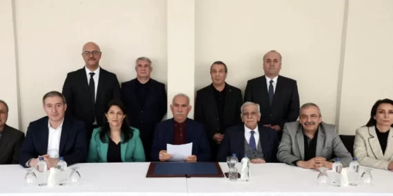 PKK SİLAH BIRAKMA KARARI ALDI