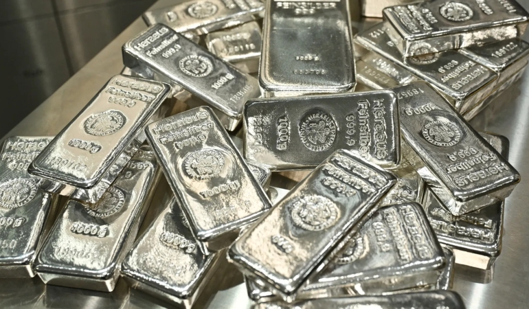 Gümüş Fırtınası: Değerli Metallere Talep Zirve Yaptı