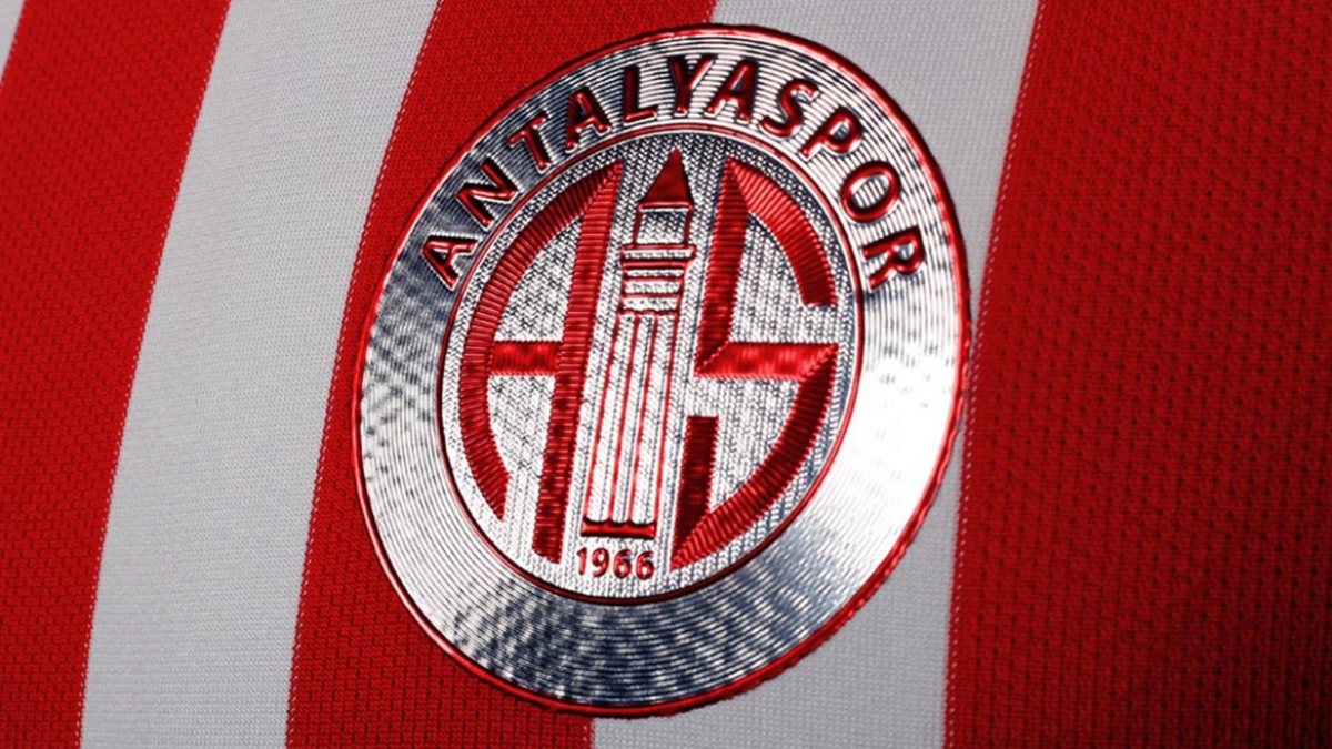 antalyaspor-borclarini-oduyor-fSPajQhh.jpg