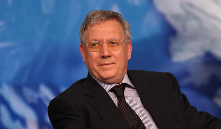 FENERBAHÇE’DEN SANTRFOR HAMLESİ