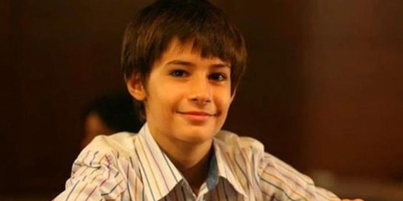 AŞK-I MEMNU’NUN BÜLENT’İ BATUHAN KARACAKAYA AŞKINI İLAN ETTİ!