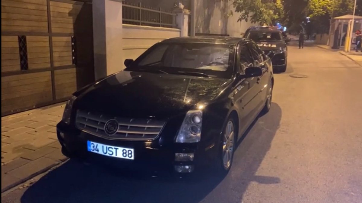 Beşiktaş’ta zırhlı aracın gizli bölmesinden silah ve kokain çıktı