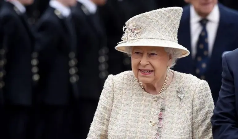 Kraliyet Ailesi ve Epstein Skandalı: Kraliçe Elizabeth’in Rolü İddia Edildi