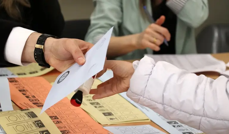 AK Parti’den Muhalefete: Seçimler Zamanında Yapılacak