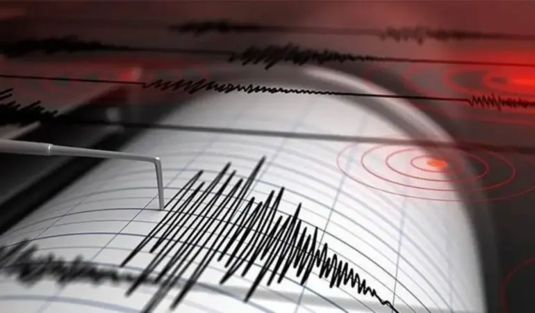 Malatya’da deprem paniği: 5,6 büyüklüğünde sarsıntı yaşandı