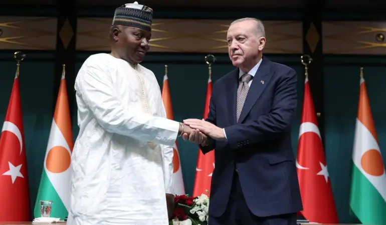 Erdoğan, Nijer Cumhurbaşkanı Tchiani’yi Beştepe’de kabul etti