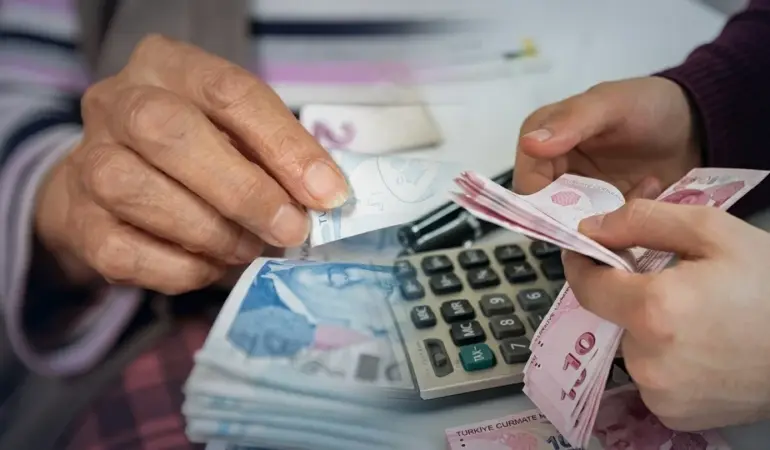 Emeklilerin Kök Maaşlarında Yeni Dönem Başlıyor