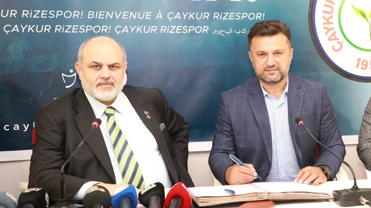 Bülent Uygun, Rizespor’la 3 yıllık sözleşme imzaladı