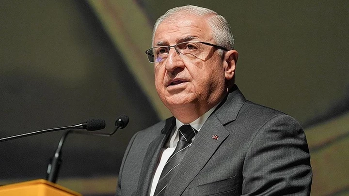 cumhurbaskani-erdogan-a-milli-erkek-basketbol-takimini-tebrik-etti-thhf