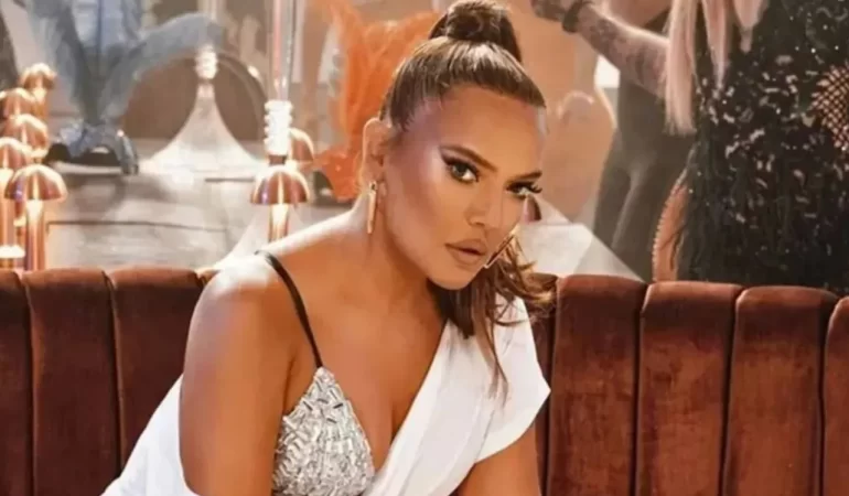 Demet Akalın Bin Pişman: Evini Vermediği İki Ünlü!